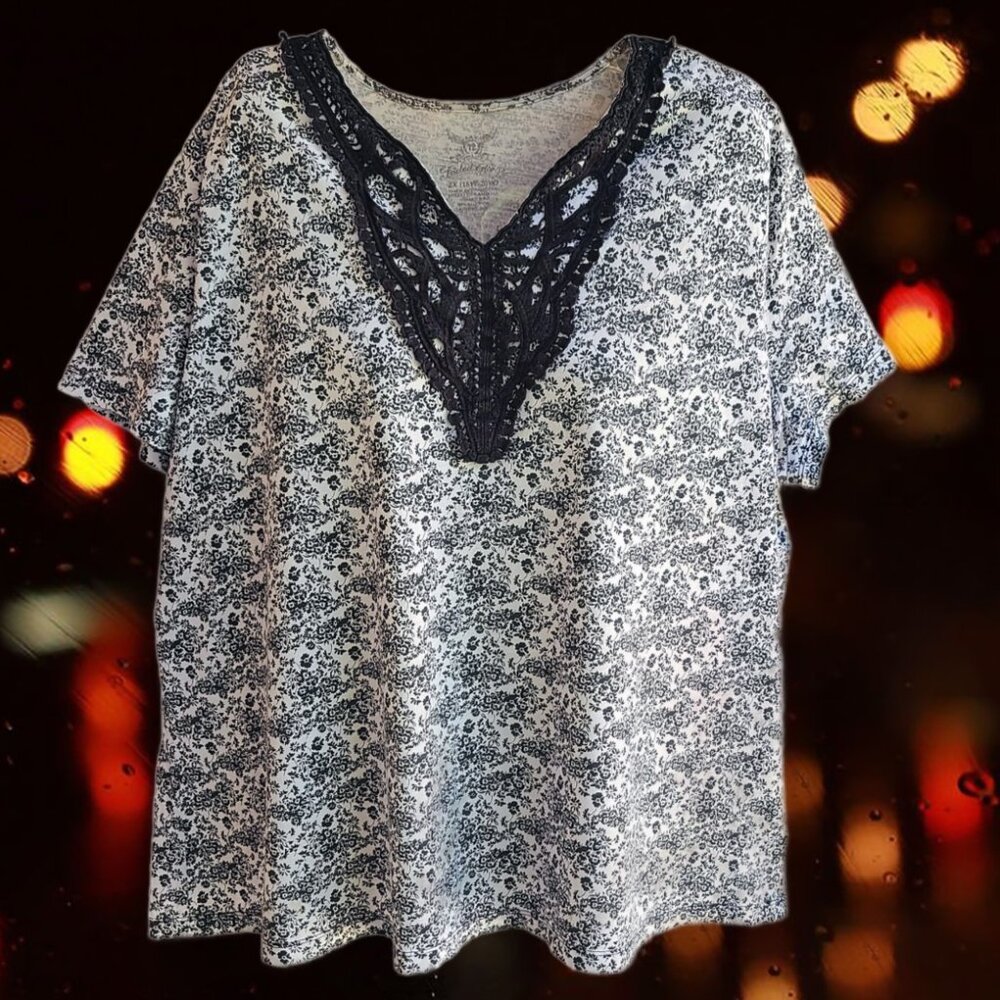 Faded Glory Women's Short Sleeves Top Blouse Lace Crochet Trim Size 2X